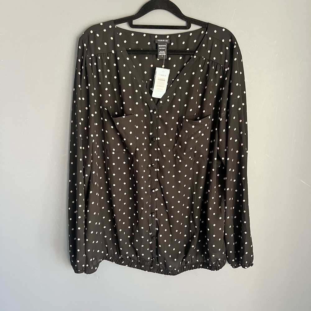 New Torrid Polka Dot 2X Blouse Long Button-Front Blouse Top Shirt 2